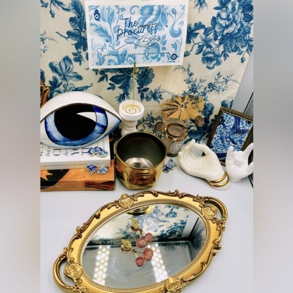 🆕 KURT GEIGER LONDON 🧿 NWOT Pavé CHERRIES Cherry Statement Earrings, Gold Tone - Picture 2 of 16